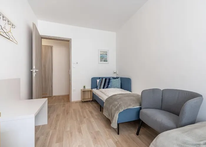 Big With Garage & Balcony & Ac & Lift Apartament Budapeszt