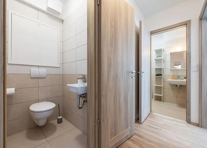 Big With Garage & Balcony & Ac & Lift *